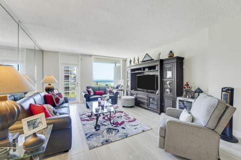 3450 S Ocean Boulevard #4040, Palm Beach FL - photo 6 of 28