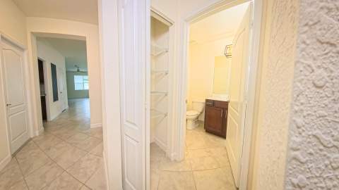 7871 NW Greenbank Circle, Port St. Lucie FL - photo 10 of 44