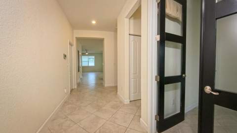 7871 NW Greenbank Circle, Port St. Lucie FL - photo 7 of 44