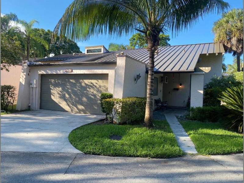 3 bedroom Condominium at 3400 Spring Bluff Place #49, Hills Of Inverrary Tract, Lauderhill — photo 2