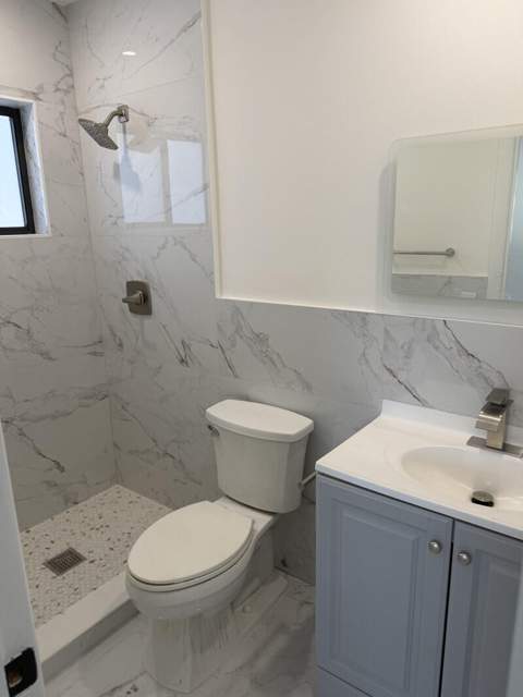 80 NE 48th Street, Oakland Park FL - photo 6 of 21