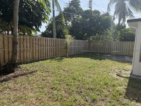 80 NE 48th Street, Oakland Park FL - photo 19 of 21
