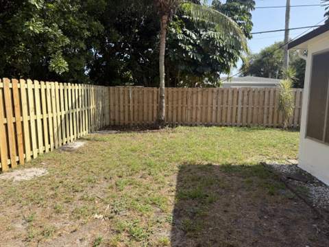 80 NE 48th Street, Oakland Park FL - photo 21 of 21