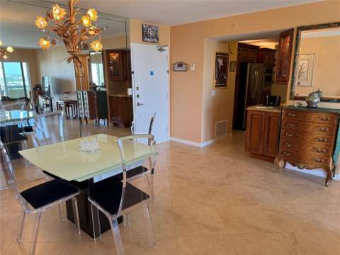 1200 Hibiscus Avenue #Ph3, Pompano Beach FL - photo 21 of 70