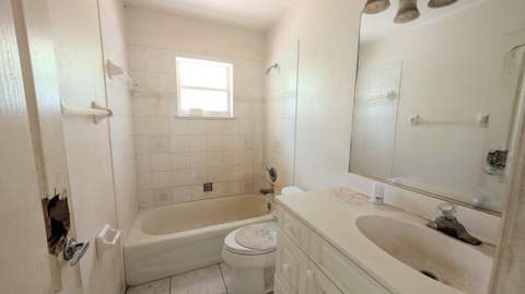 2501 Iroquois Avenue, Fort Pierce FL - photo 6 of 18