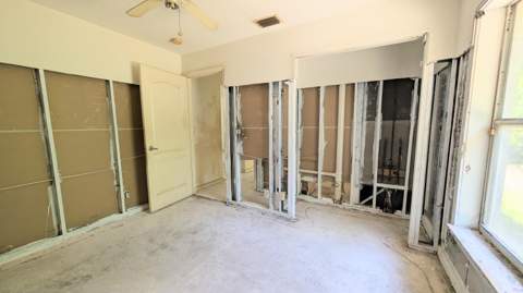2501 Iroquois Avenue, Fort Pierce FL - photo 9 of 18
