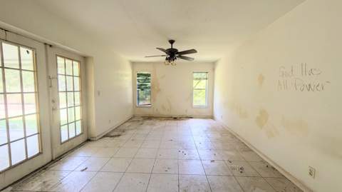 2501 Iroquois Avenue, Fort Pierce FL - photo 16 of 18