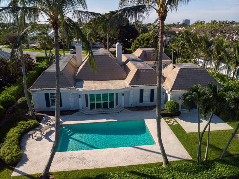 4 bedroom Single Family Residence at 971 Lake House Drive, Old Port Village 2, North Palm Beach — photo 2