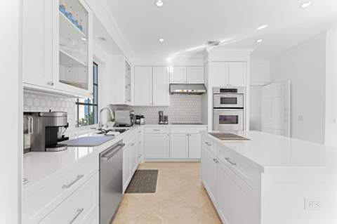 971 Lake House Drive, North Palm Beach FL - photo 15 of 28