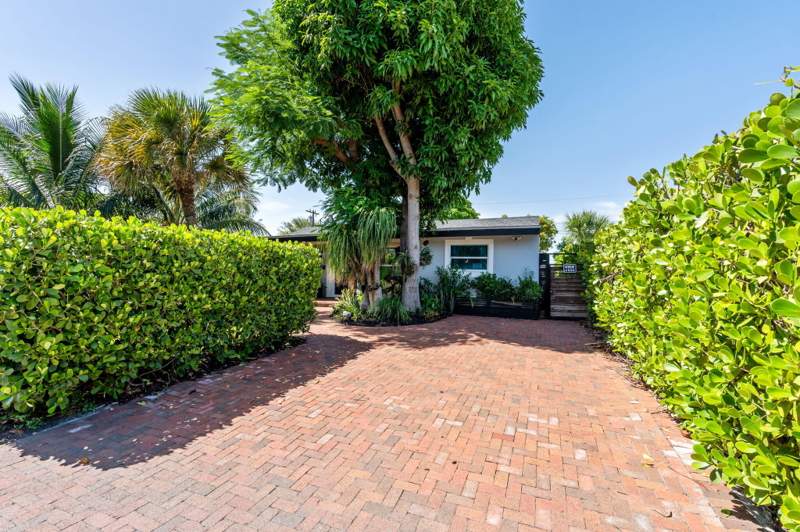 2 bedroom Single Family Residence at 507 Minnesota Street, Lantana, Lantana — photo 2