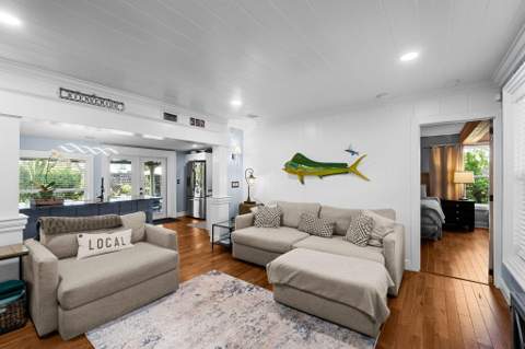 507 Minnesota Street, Lantana FL - photo 7 of 40