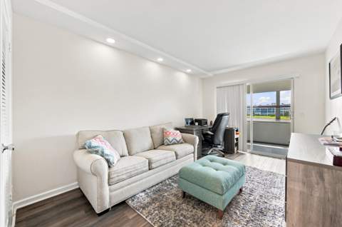 2069 Guildford D, Boca Raton FL - photo 12 of 17