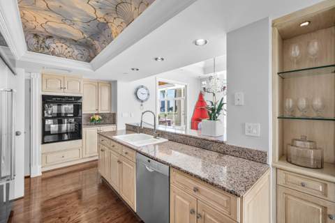 300 SE 5th Avenue #1030, Boca Raton FL - photo 6 of 39