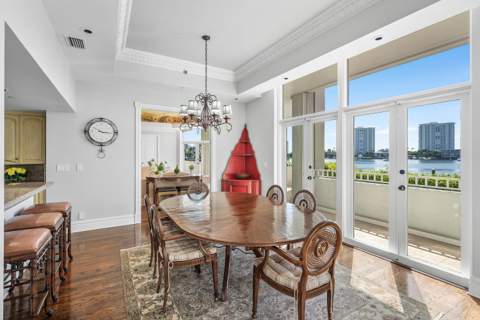 300 SE 5th Avenue #1030, Boca Raton FL - photo 10 of 39