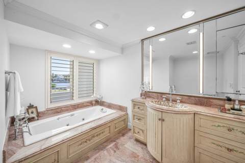 300 SE 5th Avenue #1030, Boca Raton FL - photo 13 of 39