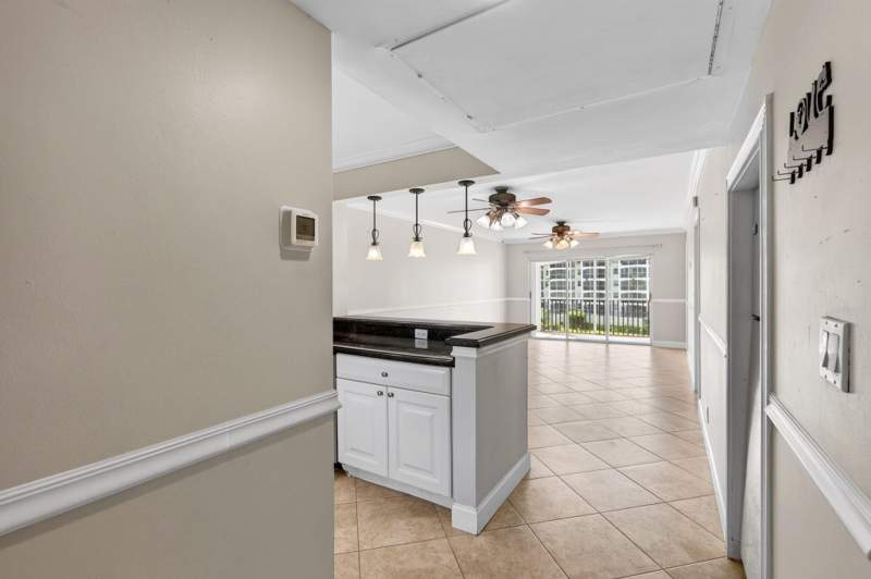 2 bedroom Condominium at 2871 N Ocean Boulevard #V345, San Remo Condo, Boca Raton — photo 4