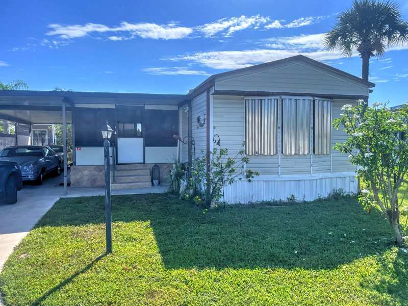 2 bedroom Stock Cooperative at 7319 43rd Way, Palm Lake Co-Op Inc Ph II, Riviera Beach — photo 1