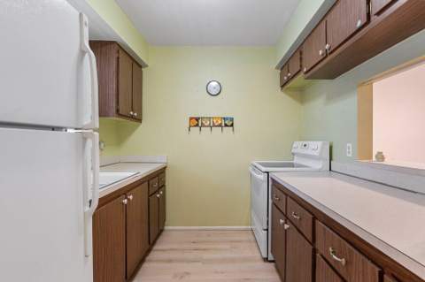 12026 Greenway Circle #202, Royal Palm Beach FL - photo 17 of 32