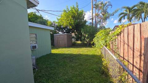 911 NE 58th Street, Oakland Park FL - photo 18 of 19