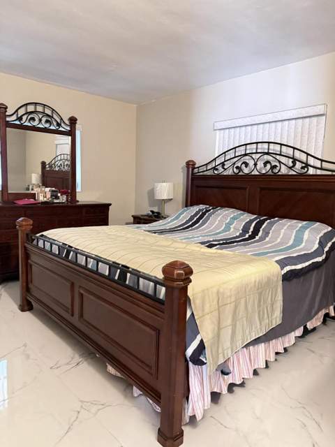 7201 McKinley Street, Hollywood FL - photo 7 of 13