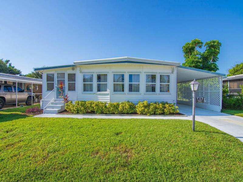 2 bedroom Manufactured Home at 58 Village Lane, Pinelake Village, Jensen Beach — photo 1