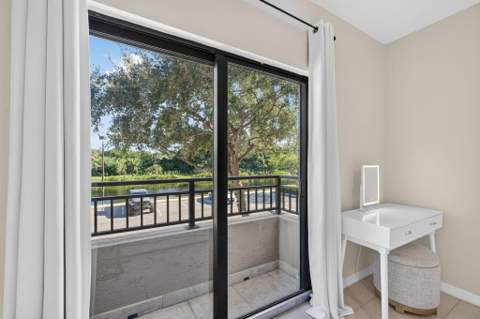 4905 Midtown Lane #2211, Palm Beach Gardens FL - photo 24 of 80