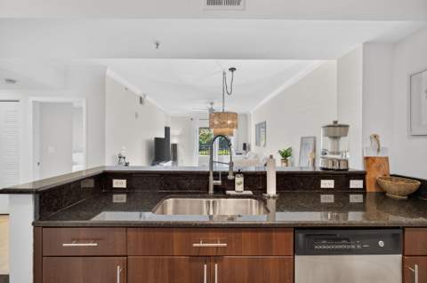4905 Midtown Lane #2211, Palm Beach Gardens FL - photo 8 of 80