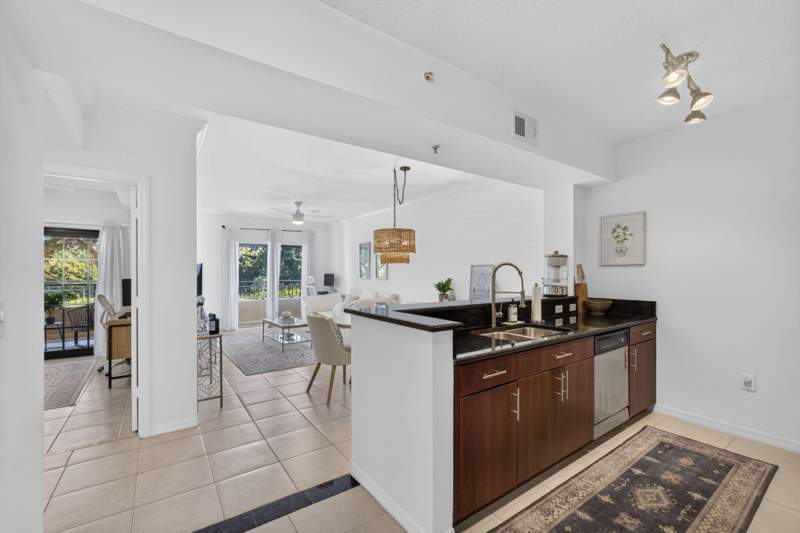 2 bedroom Condominium at 4905 Midtown Lane #2211, Residences At Midtown Condo, Palm Beach Gardens — photo 5