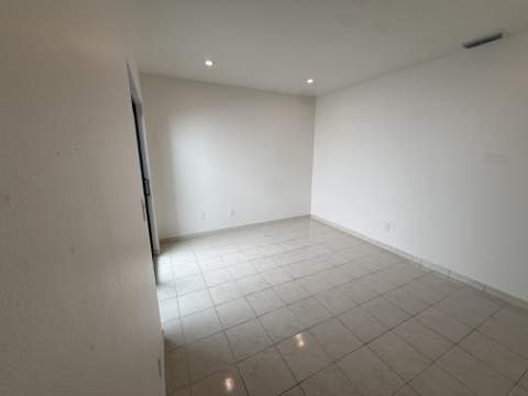 1160 SW 111th Avenue, Pembroke Pines FL - photo 17 of 28