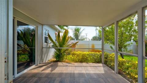 701 SE 1st Street, Boynton Beach FL - photo 12 of 59