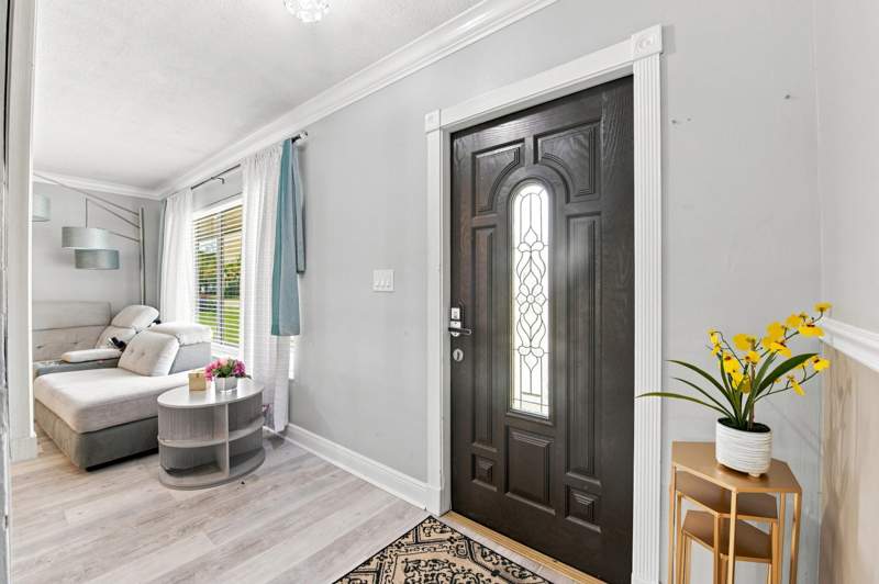 4 bedroom Single Family Residence at 1000 W River Drive, Margate 3rd Add, Margate — photo 4
