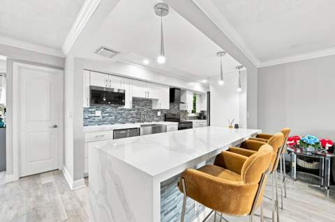 1000 W River Drive, Margate FL - photo 11 of 50