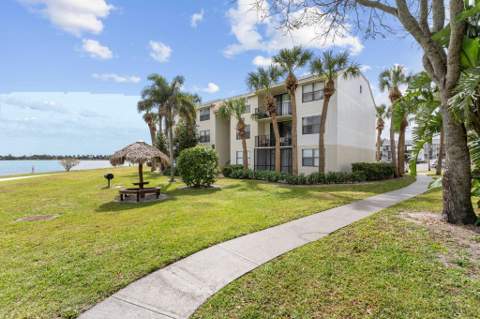 734 Executive Center Drive #23, West Palm Beach FL - photo 9 of 12
