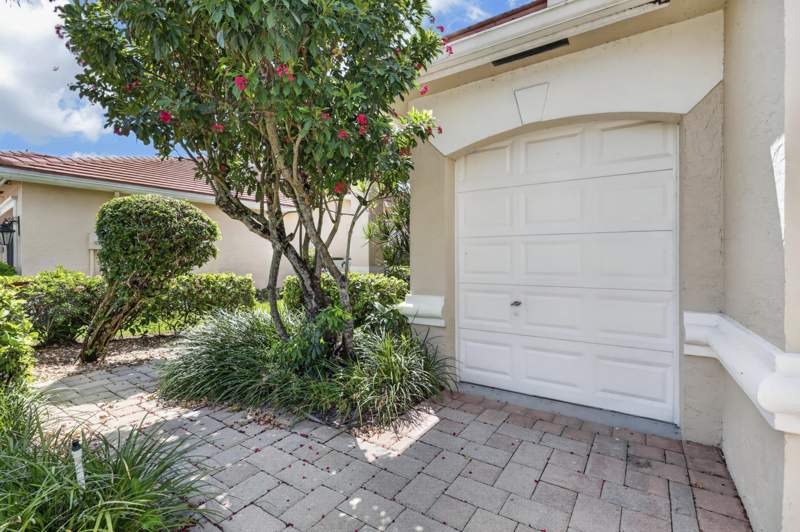 3 bedroom Single Family Residence at 4470 HAZLETON Lane, Wycliffe, Lake Worth — photo 5