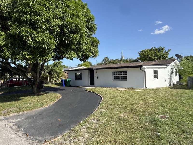 4 bedroom Single Family Residence at 7820 Orleans Street, Miramar Sec 13, Miramar — photo 1