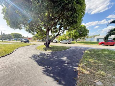 7820 Orleans Street, Miramar FL - photo 6 of 32