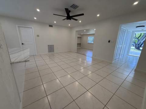 7820 Orleans Street, Miramar FL - photo 13 of 32
