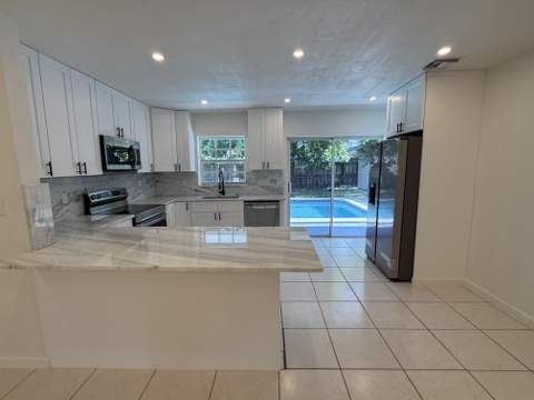 7820 Orleans Street, Miramar FL - photo 20 of 32