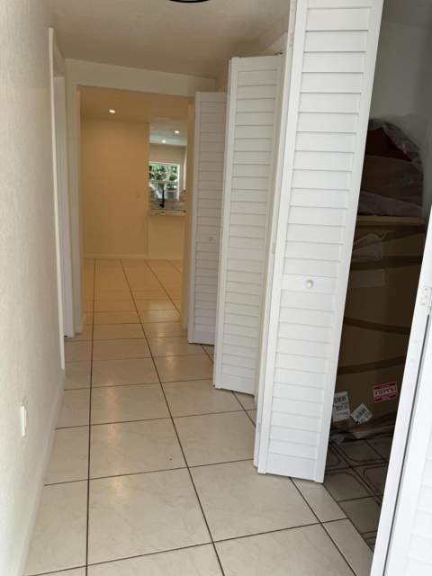 7820 Orleans Street, Miramar FL - photo 11 of 32
