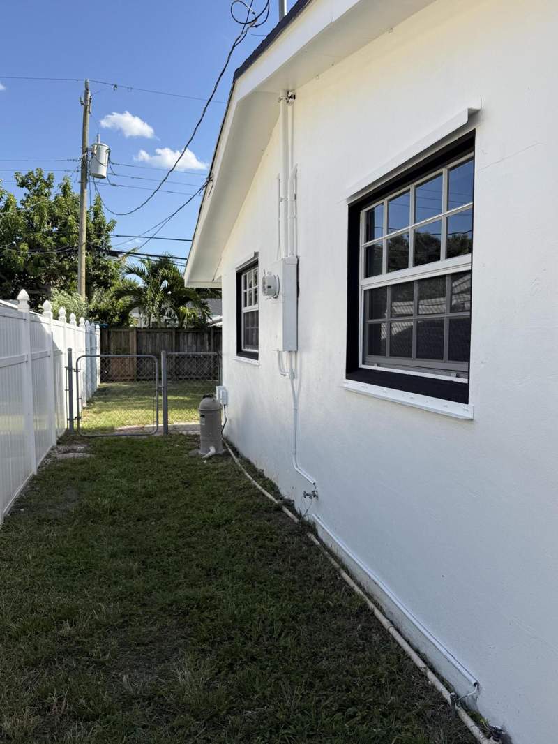 4 bedroom Single Family Residence at 7820 Orleans Street, Miramar Sec 13, Miramar — photo 5