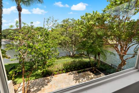 5158 Majorca Club Drive, Boca Raton FL - photo 10 of 37
