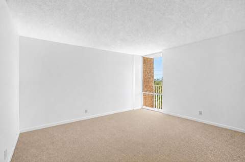 555 NW 4 Avenue #4230, Boca Raton FL - photo 16 of 39