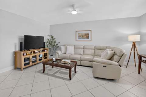 236 Preston Way #f, Boca Raton FL - photo 8 of 87