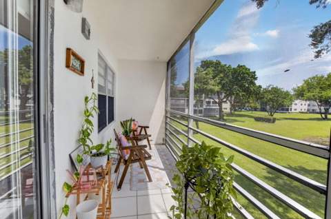 236 Preston Way #f, Boca Raton FL - photo 24 of 87