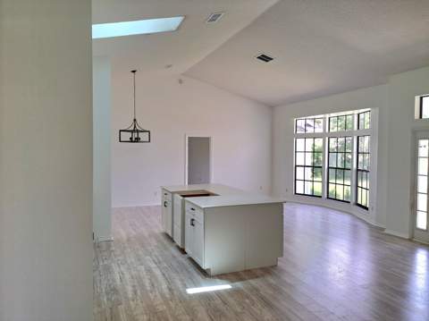 5000 NW Erskin Terrace, Port St. Lucie FL - photo 7 of 16