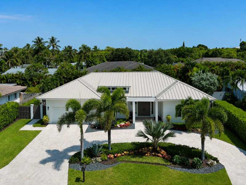 4 bedroom Single Family Residence at 115 NE 16th Court, S/D Of 9-46-43 In, Delray Beach — photo 1