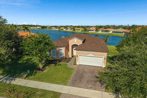 5622 Place Lake Drive, home for sale in Fort Pierce 34951