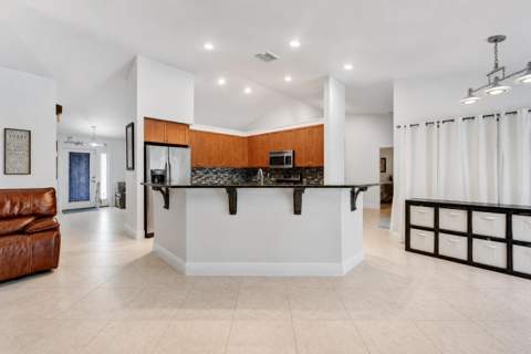 4270 NW 9th Street, Delray Beach FL - photo 6 of 30