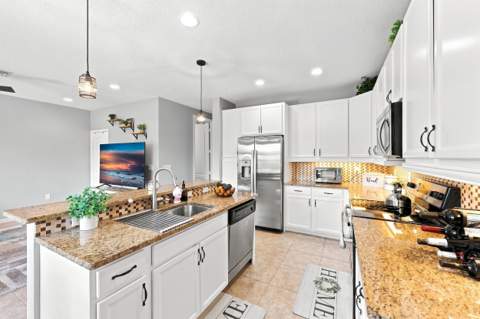 4585 Tara Cove Way, West Palm Beach FL - photo 20 of 66
