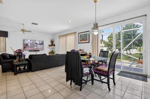 7781 Hanahan Place, Greenacres FL - photo 13 of 42